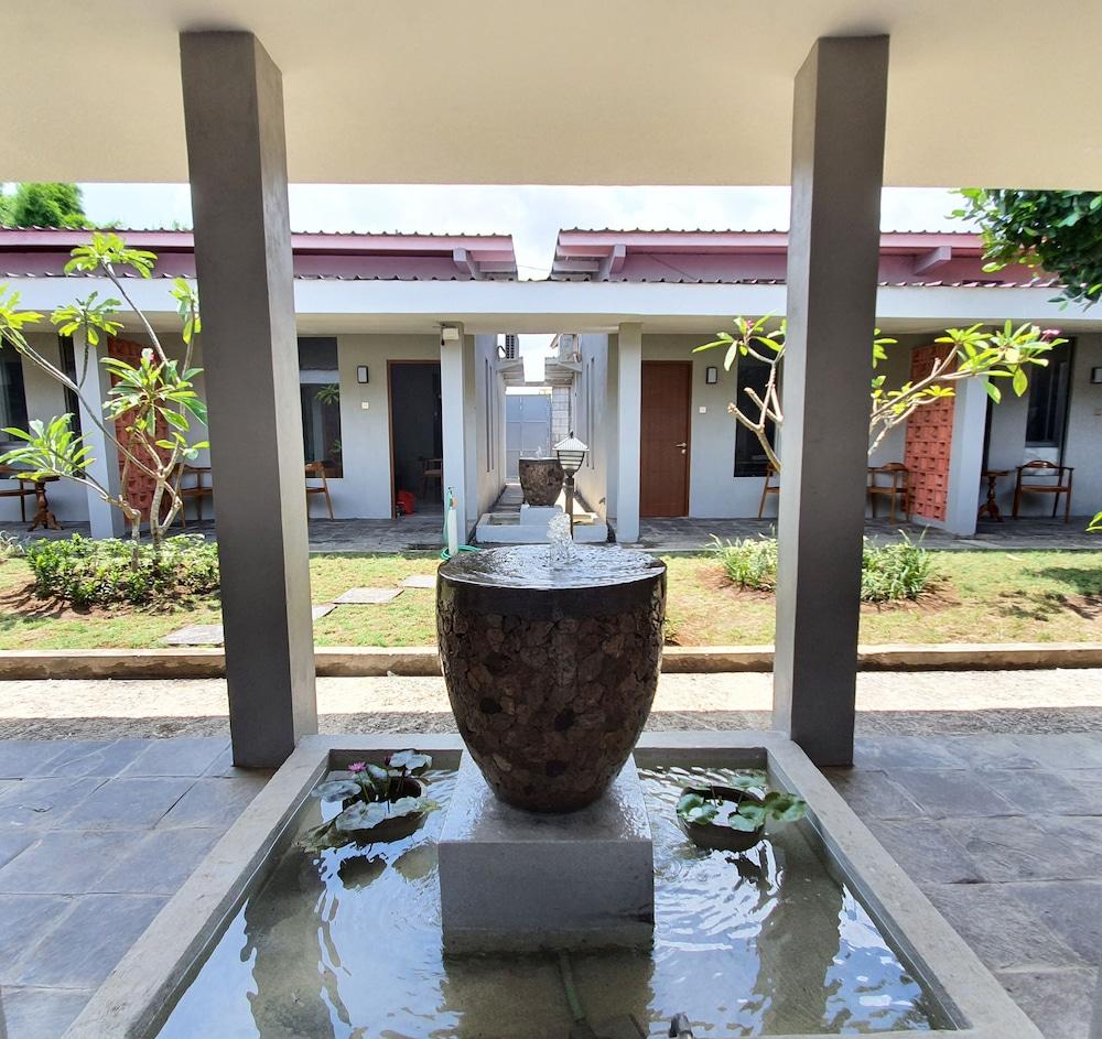 Sanur Agung Hotel Екстер'єр фото